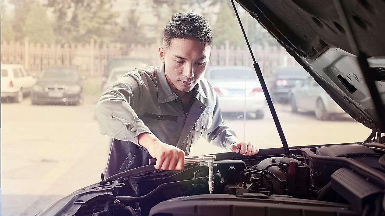 La manutenzione del motore