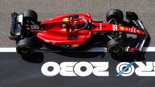 Scuderia Ferrari nel garage