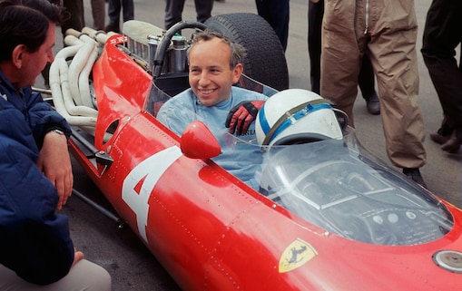 John Surtees vince il Campionato Costruttori
