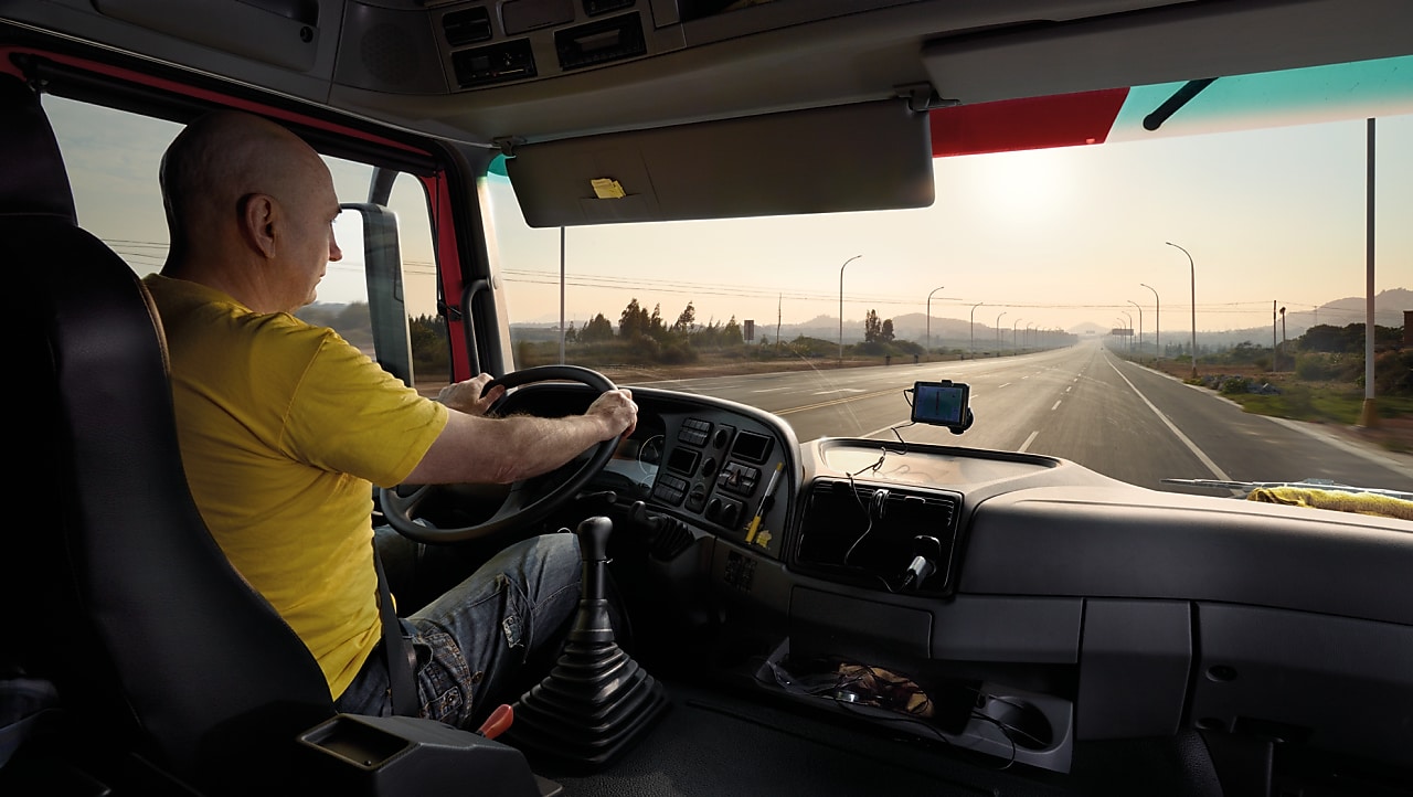 Oli motore Shell Rimula per autocarri e autotrazione pesante