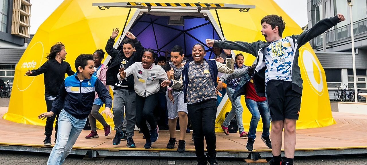 Giardino d'infanzia nell'insediamento di Donglian