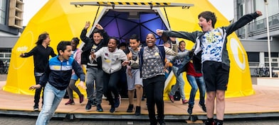 Giardino d'infanzia nell'insediamento di Donglian